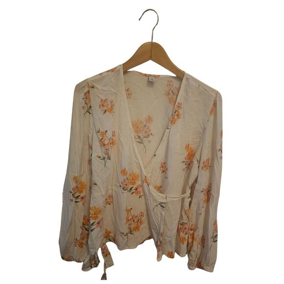 Old Navy white floral wrap around blouse - Picture 1 of 1